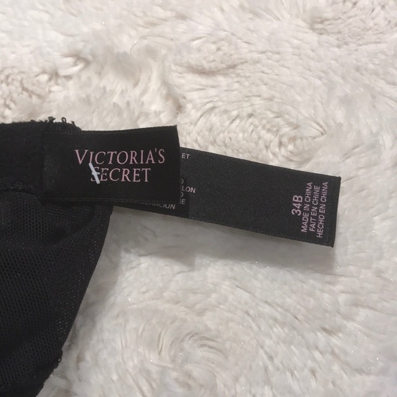 Victoria’s Secret - Picture 5 of 5